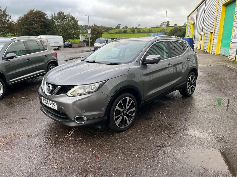 View NISSAN QASHQAI 1.5 dCi Tekna