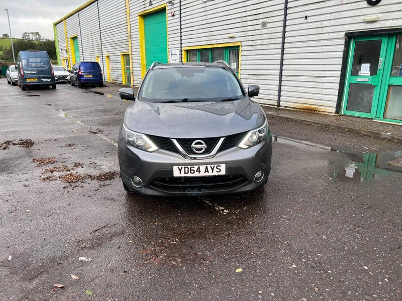 View NISSAN QASHQAI 1.5 dCi Tekna