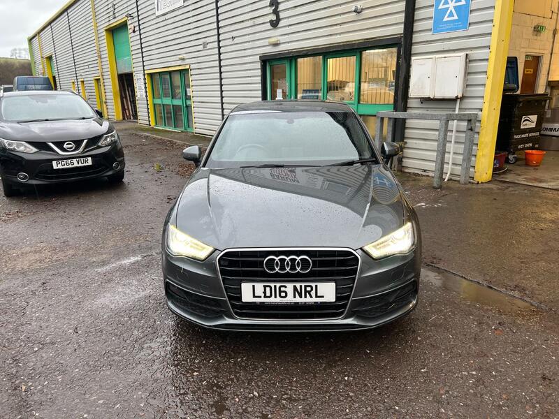 View AUDI A3 1.4 TFSI CoD S line 