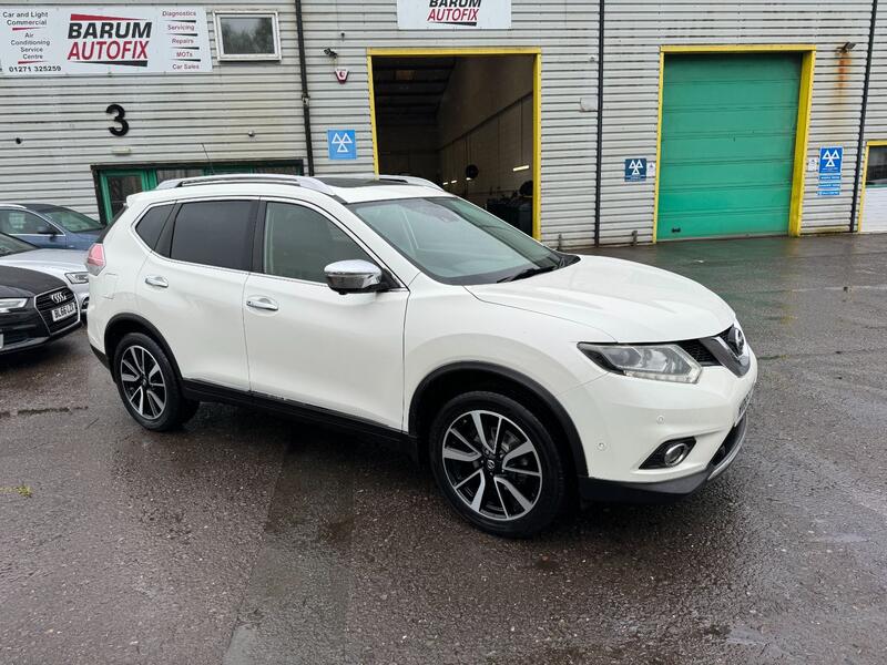 View NISSAN X-TRAIL 1.6 dCi Tekna 