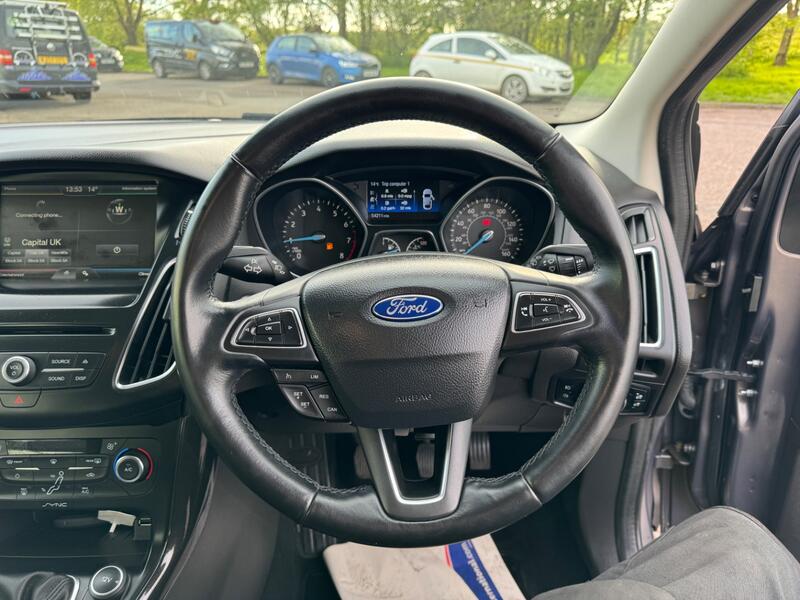 FORD FOCUS