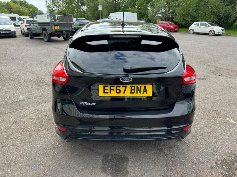 FORD FOCUS