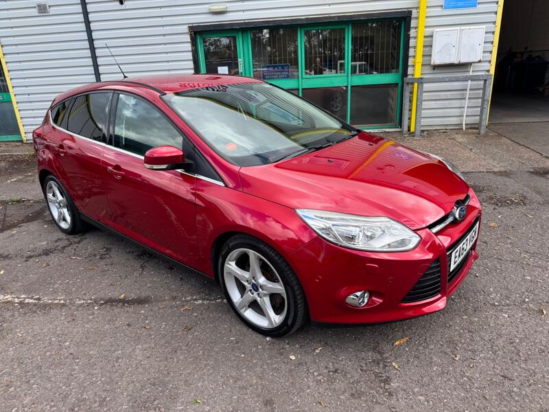 View FORD FOCUS 1.6 T EcoBoost Titanium X