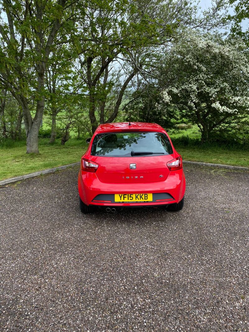 SEAT IBIZA