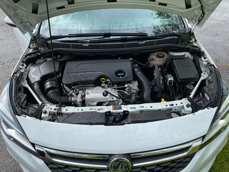 VAUXHALL ASTRA