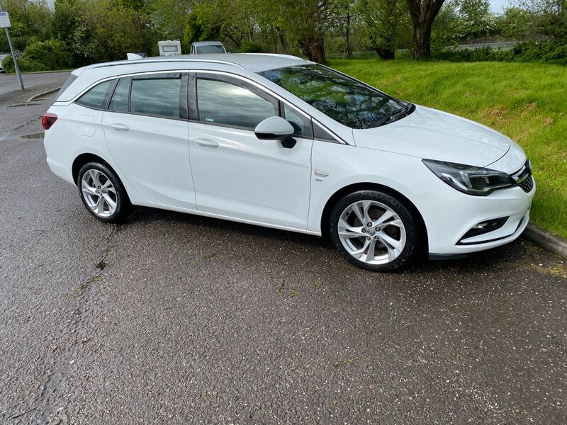 VAUXHALL ASTRA