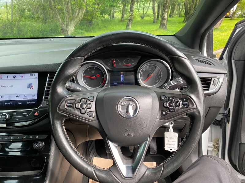 VAUXHALL ASTRA