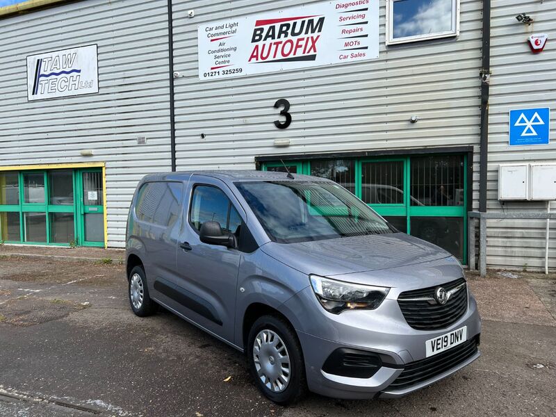 View VAUXHALL COMBO L1H1 2300 SPORTIVE SS