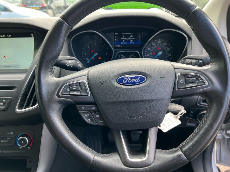 FORD FOCUS