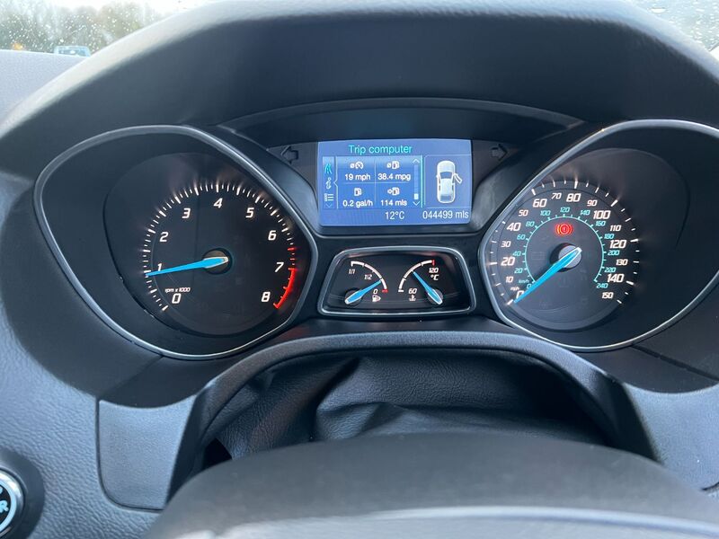 FORD FOCUS