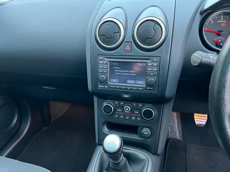 NISSAN QASHQAI
